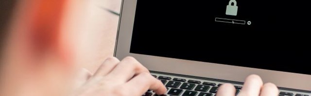 afgeschermde laptop