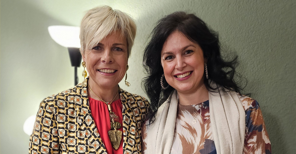 shekufeh-manesh-passion-for-people