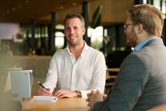 Card Schade, Pensioen en Inkomen