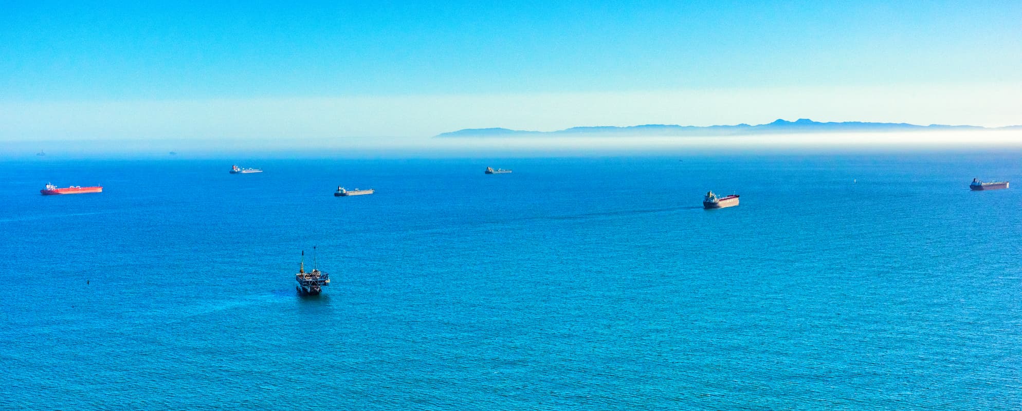 Open sea with vessels (1)