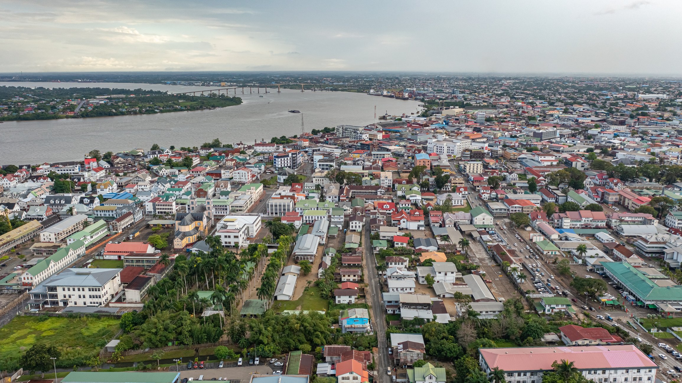 Brunel Suriname offers efficient and proven EOR services