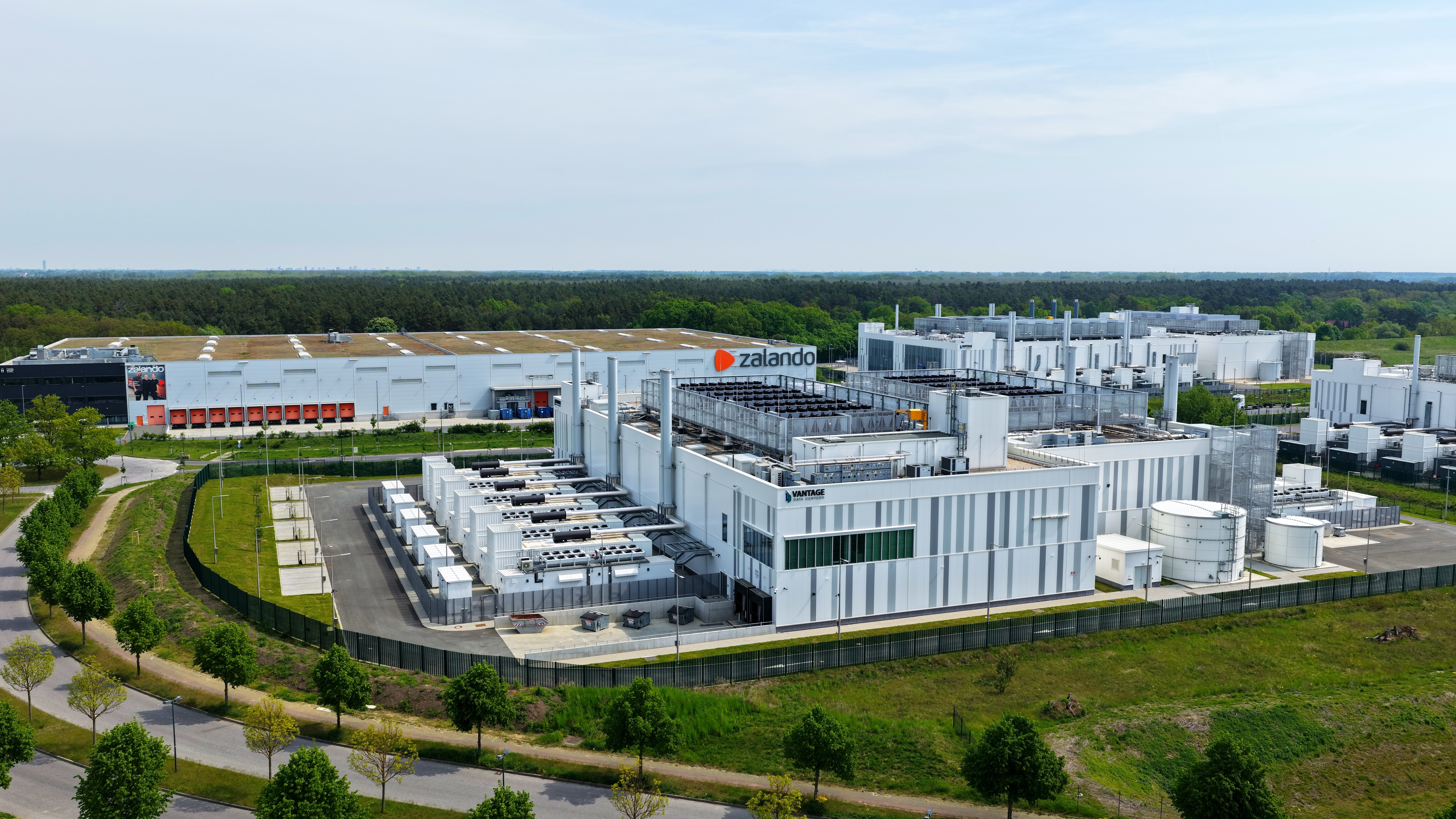 data center asia energy demand