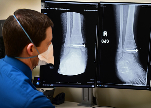 Fracture care at Children's Wisconsin Adam Thiessen, MD, Greenfield Clinic
