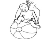bebé en pelota
