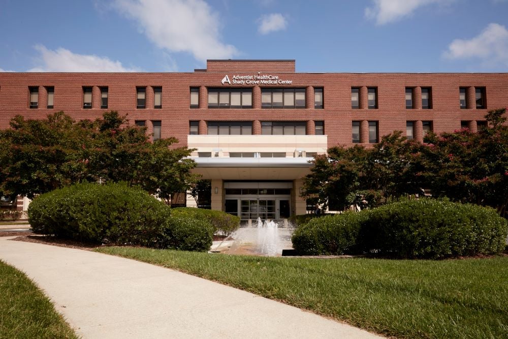 The main entrance to Shady Grove Medical Center in Rockville, Maryland