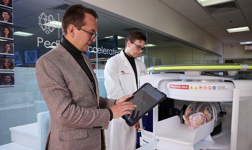 Drs. Marius Linguraru and Daniel Donoho demonstrate the Hyperfine Swoop using babydoll Lilly to walk through the process.