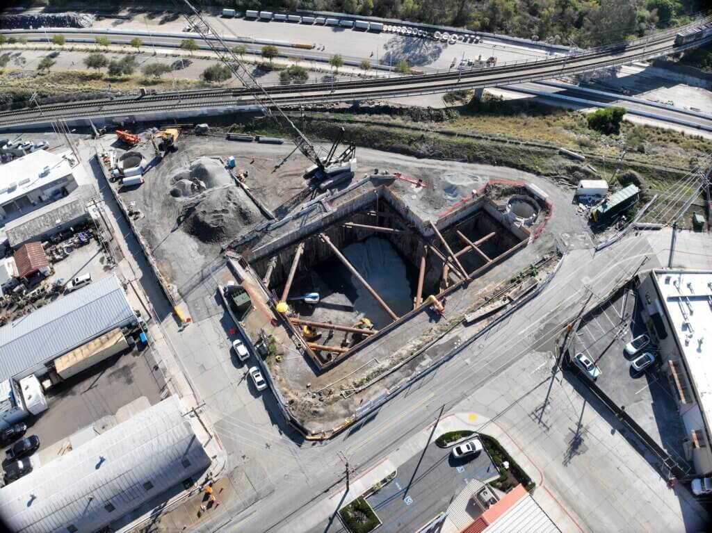 https://edge.sitecorecloud.io/cimicgroupl6308-fdcorpxmclo088b-productioneda2-a2bc/media/project/cimic/flatiron/news/2024/orinda-water-treatment-project--1024x767.jpg?h=767&iar=0&w=1024