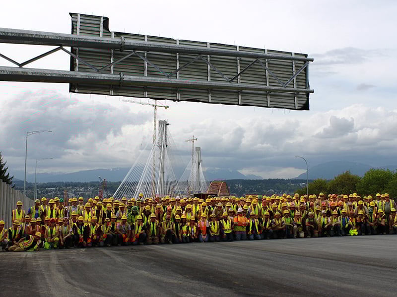 https://edge.sitecorecloud.io/cimicgroupl6308-fdcorpxmclo088b-productioneda2-a2bc/media/project/cimic/flatiron/projects/bridges/port-mann-bridge/800x590/port-mann-team-with-kiewit.jpg?h=599&iar=0&w=800