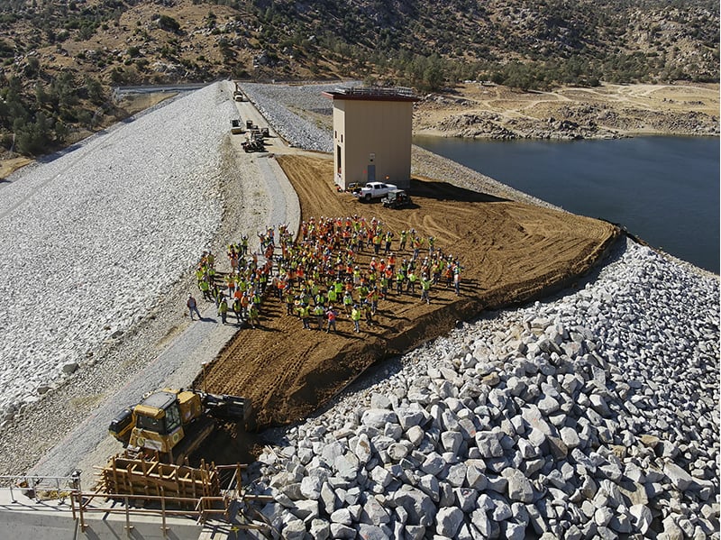 https://edge.sitecorecloud.io/cimicgroupl6308-fdcorpxmclo088b-productioneda2-a2bc/media/project/cimic/flatiron/projects/dams/isabella-lake-dam-safety-modification/800x590/isabella-5.jpg?h=599&iar=0&w=800
