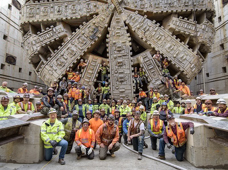 https://edge.sitecorecloud.io/cimicgroupl6308-fdcorpxmclo088b-productioneda2-a2bc/media/project/cimic/flatiron/projects/tunneling/sr-99-alaskan-way-tunnel/800x590/33611207014_6e94c084f0_o.jpg?h=599&iar=0&w=800