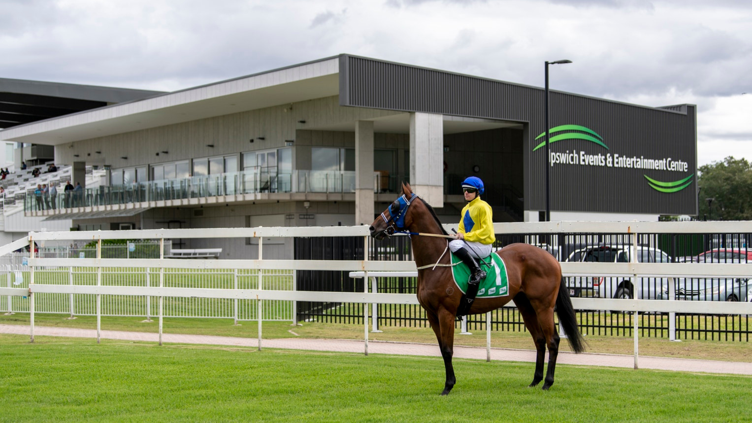 https://edge.sitecorecloud.io/cimicgroupl634d-cimicxmcloud-production-16eb/media/project/cimic/broad/projects/2400x1350/2400x1350_ipswich-turf-club-redevelopment.png?h=1350&iar=0&w=2400