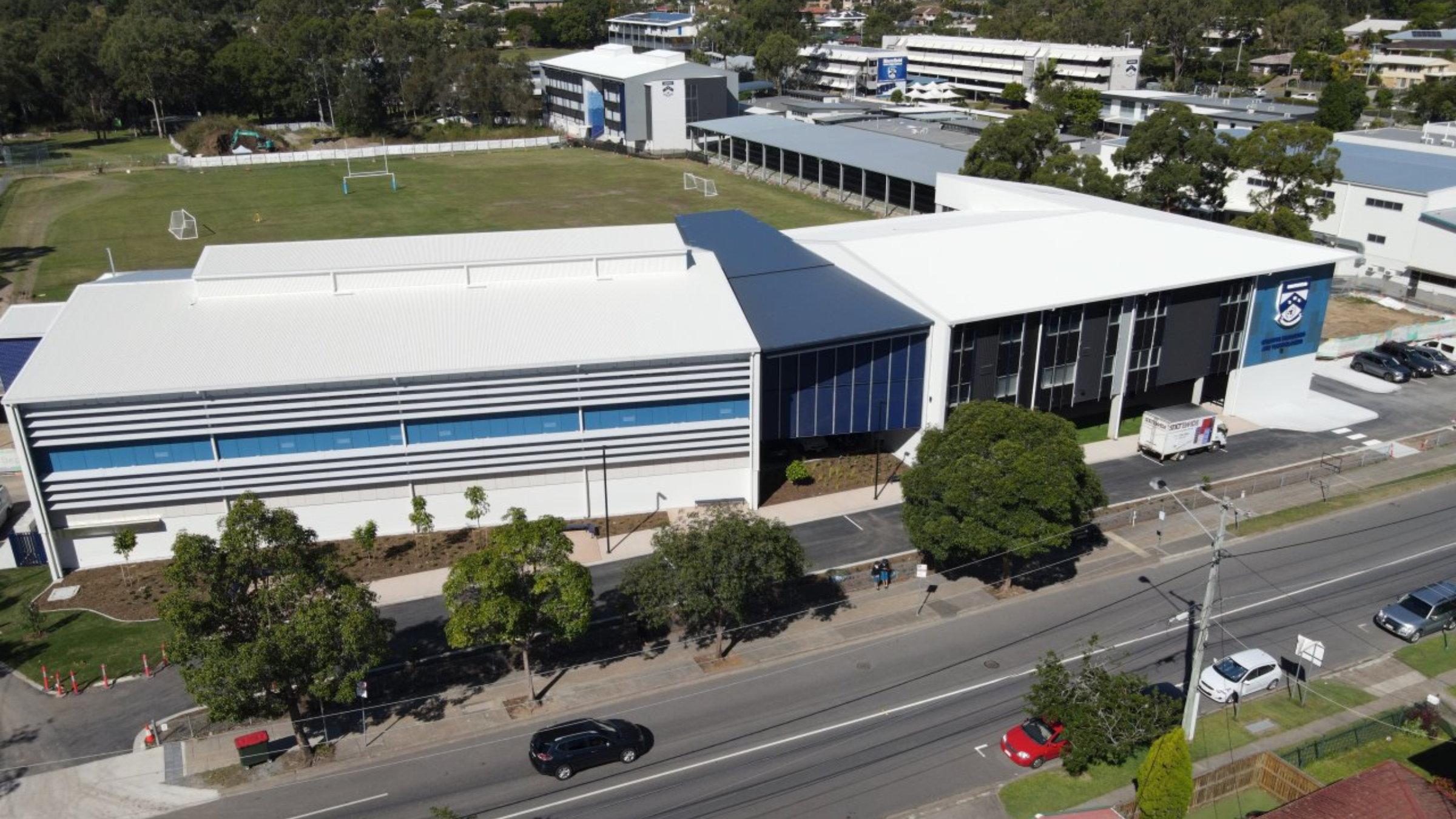 https://edge.sitecorecloud.io/cimicgroupl634d-cimicxmcloud-production-16eb/media/project/cimic/broad/projects/2400x1350/2400x1350_mansfield-state-high-school---additional-accommodation.png?h=1350&iar=0&w=2400