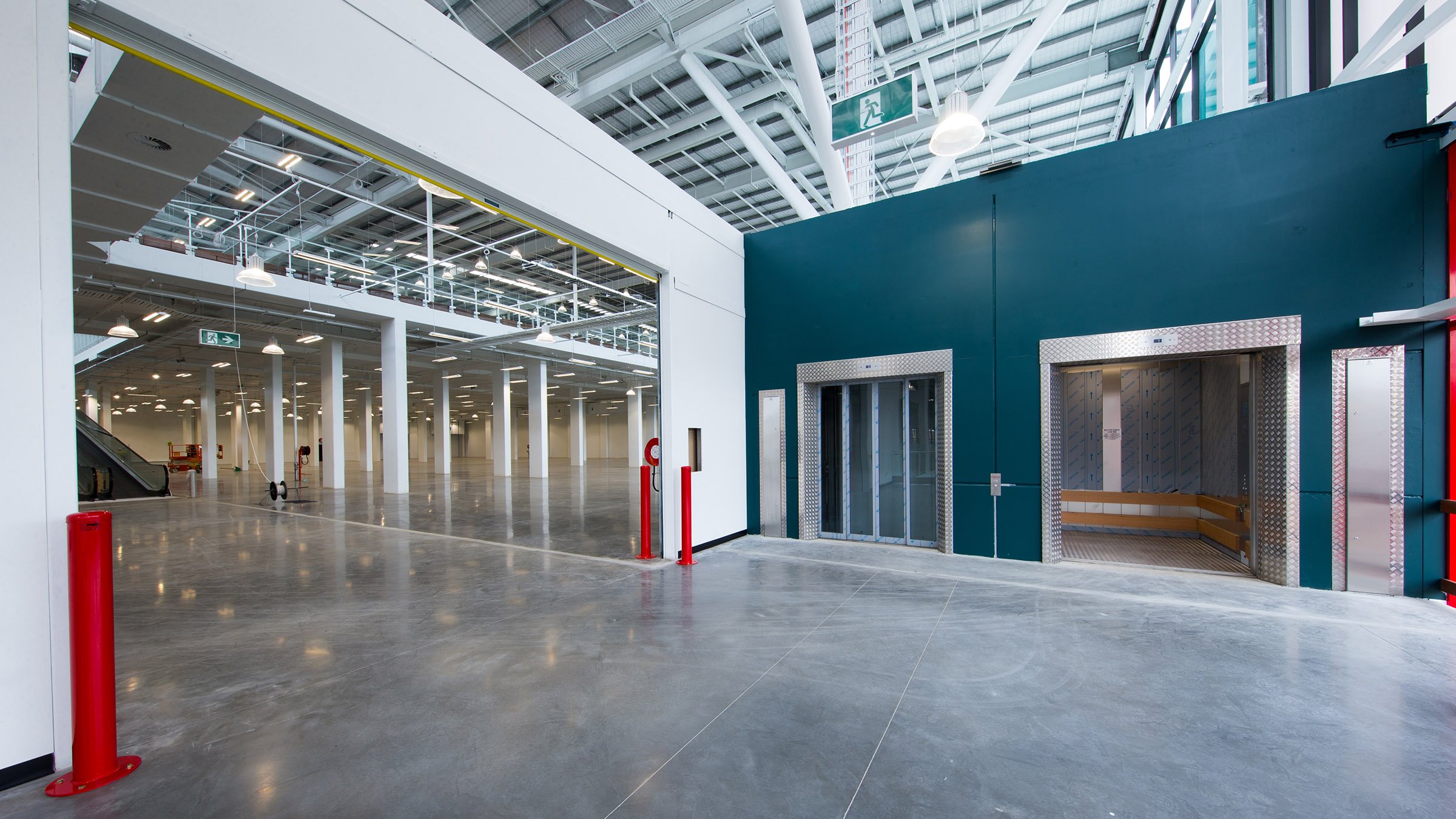 https://edge.sitecorecloud.io/cimicgroupl634d-cimicxmcloud-production-16eb/media/project/cimic/broad/projects/2400x1350/bunnings-newstead_please-use__2400x1350.jpg?h=1350&iar=0&w=2400