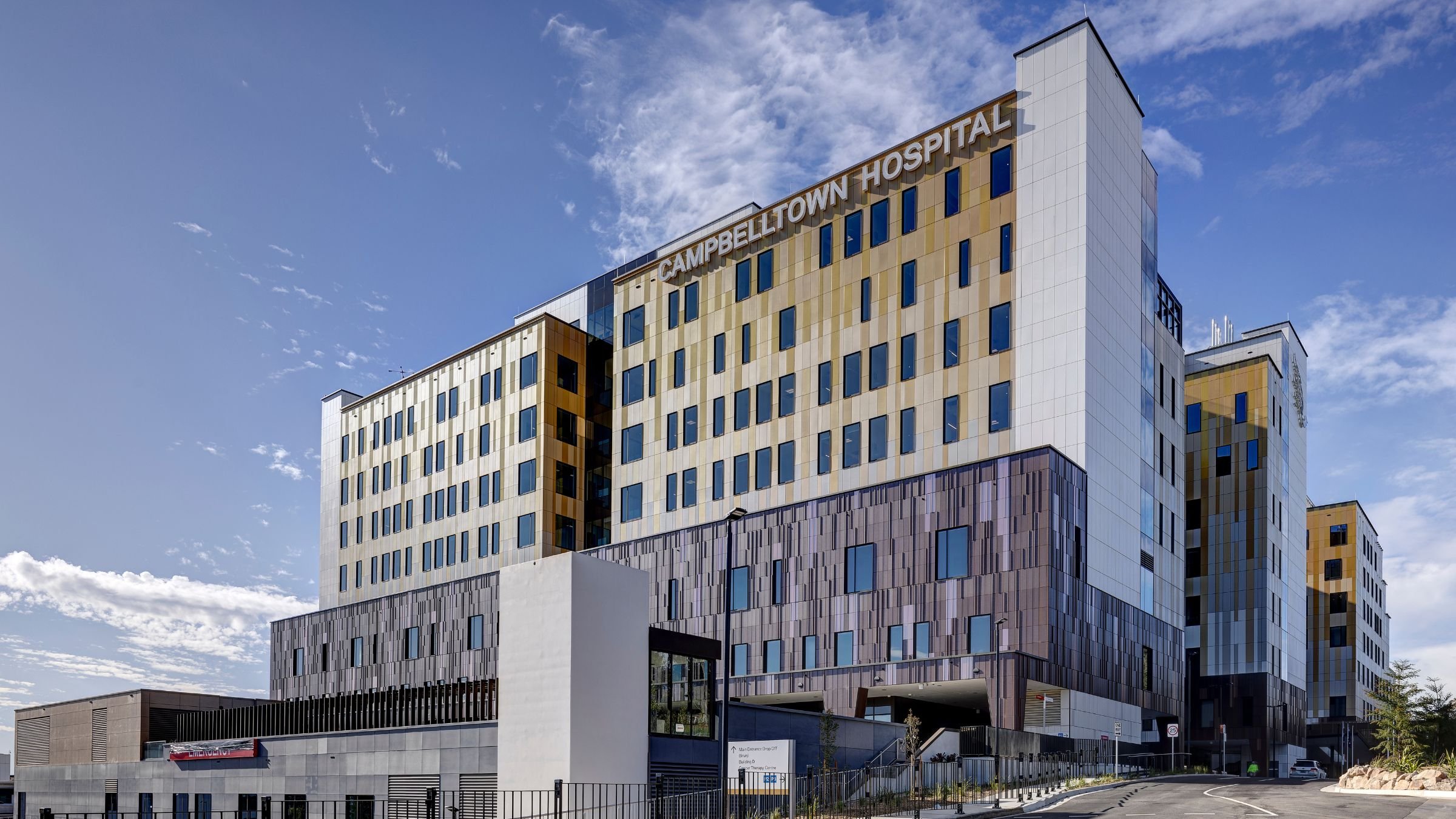 https://edge.sitecorecloud.io/cimicgroupl634d-cimicxmcloud-production-16eb/media/project/cimic/cpb/4-project-images/2019/campbelltown-hospital-2400x1350.jpg?h=1350&iar=0&w=2400