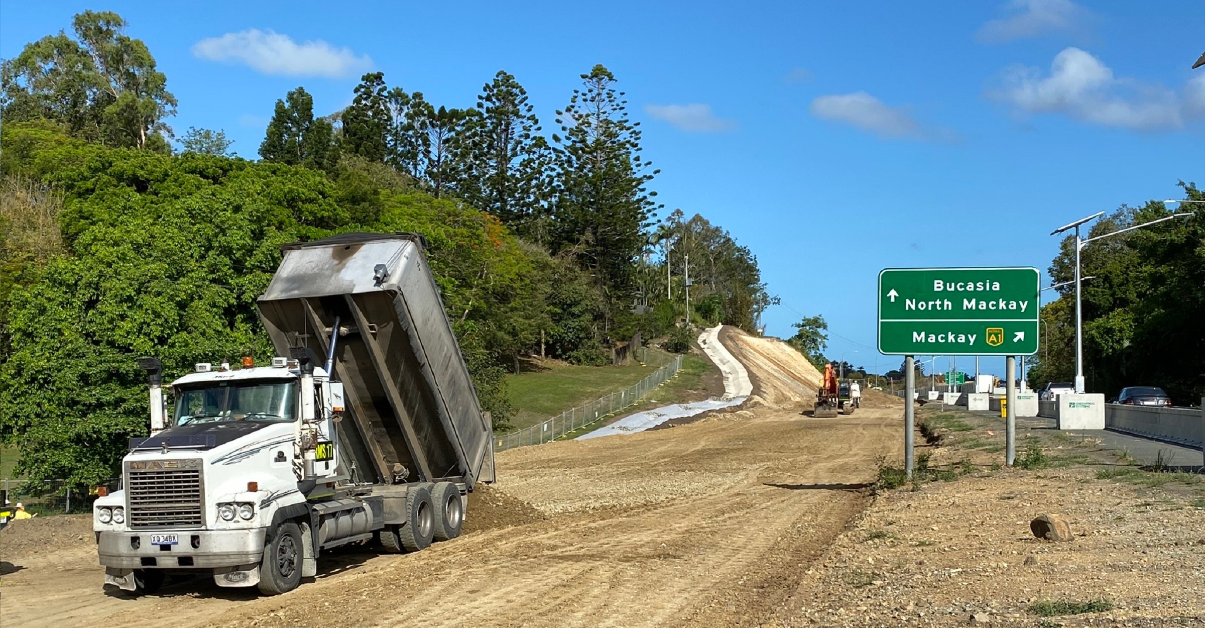 https://edge.sitecorecloud.io/cimicgroupl634d-cimicxmcloud-production-16eb/media/project/cimic/cpb/4-project-images/2020/mackay-northern.jpg?h=1250&iar=0&w=2400