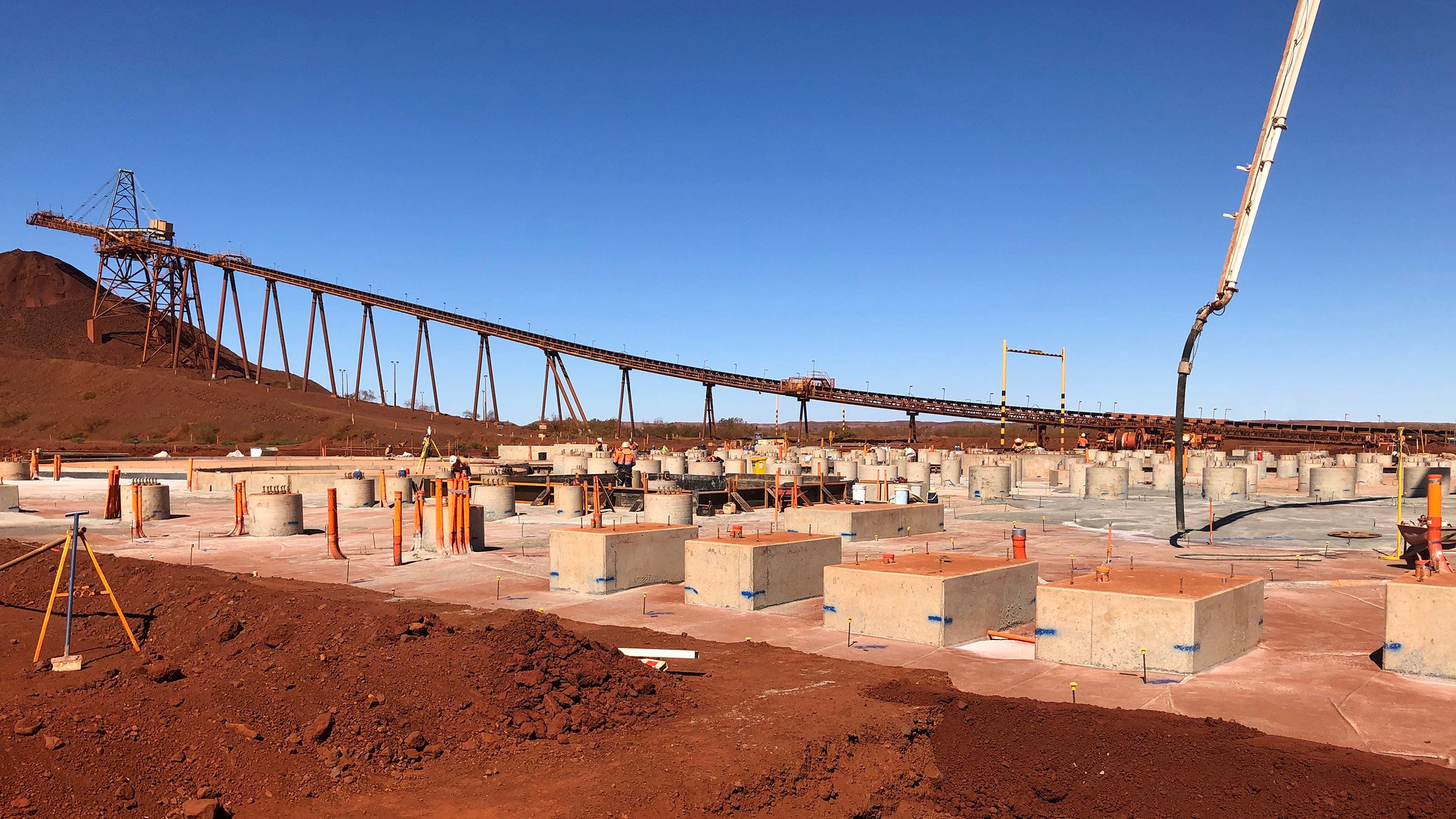https://edge.sitecorecloud.io/cimicgroupl634d-cimicxmcloud-production-16eb/media/project/cimic/cpb/4-project-images/2020/robe-valley-sustaining-2400x1350.jpg?h=1350&iar=0&w=2400