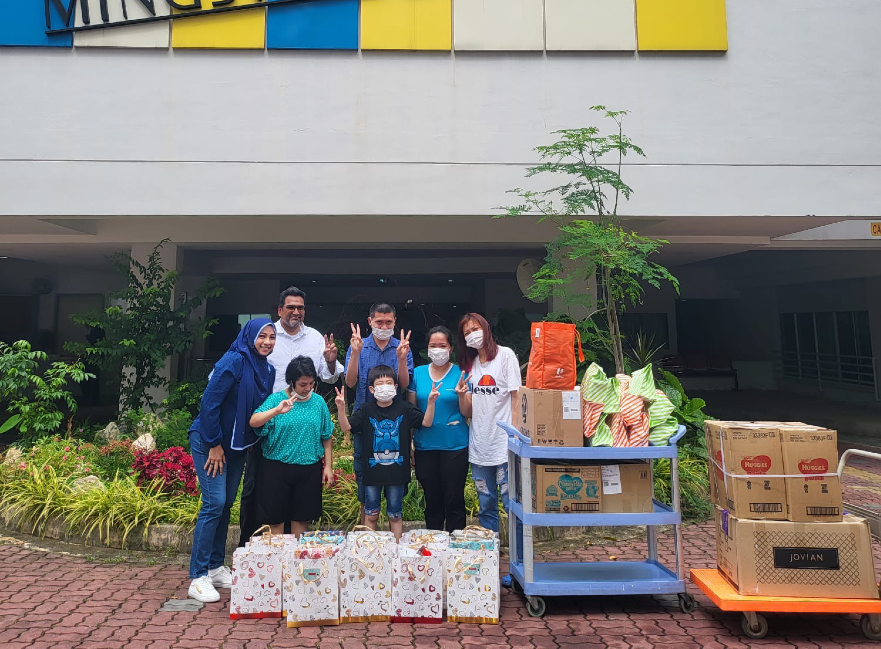 Bringing cheer to those in need