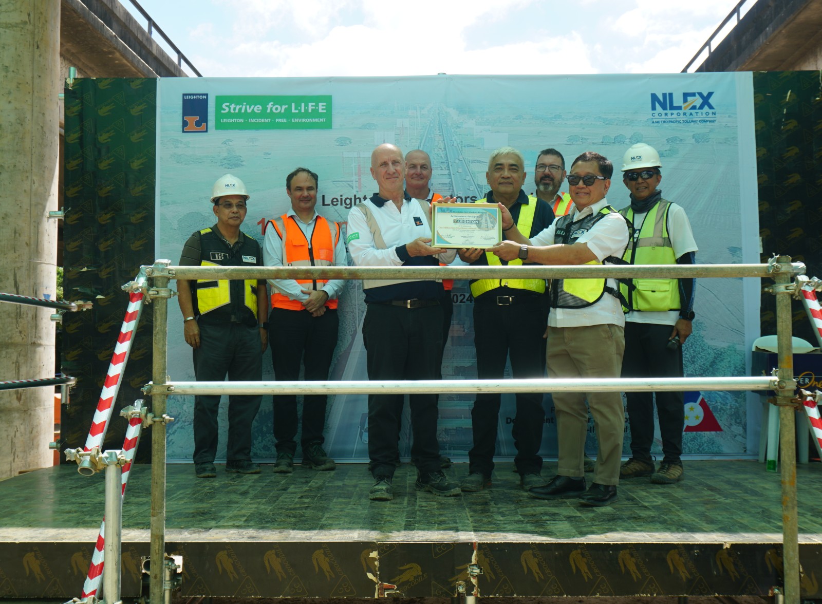 Leighton Asia | Celebrating project milestone and safe manhours at ...