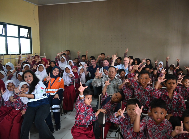 Leighton Asia Indonesia launches Leighton goes to school initiative