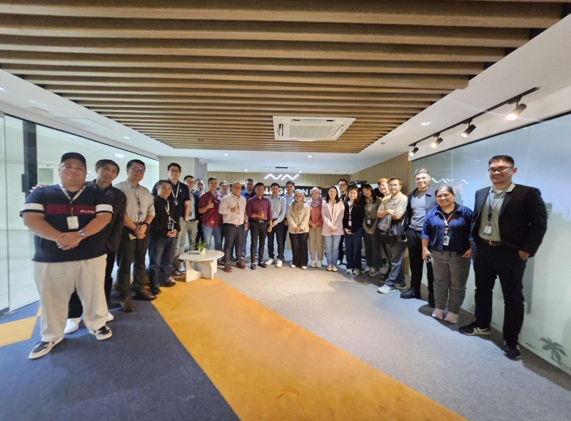 Leighton Malaysian GEs in Leighton Philippines for training with 1DCS