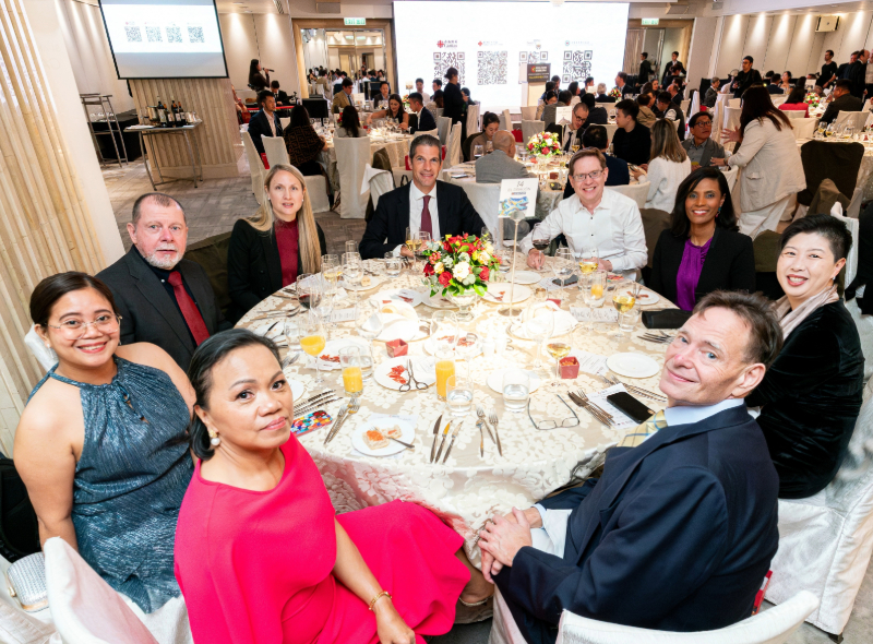 Our Hong Kong team awarded with the Gold Abacus Award at the Spanish Chamber of Commerce Gala Dinner 