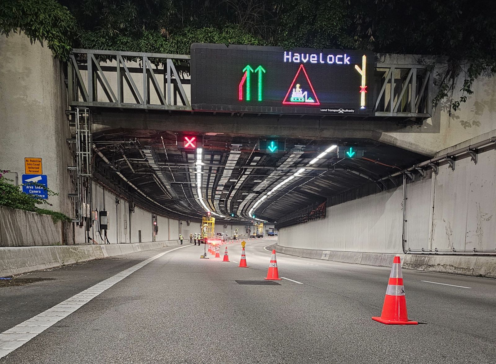 Central Expressway & Fort Canning Tunnel, Electrical Services