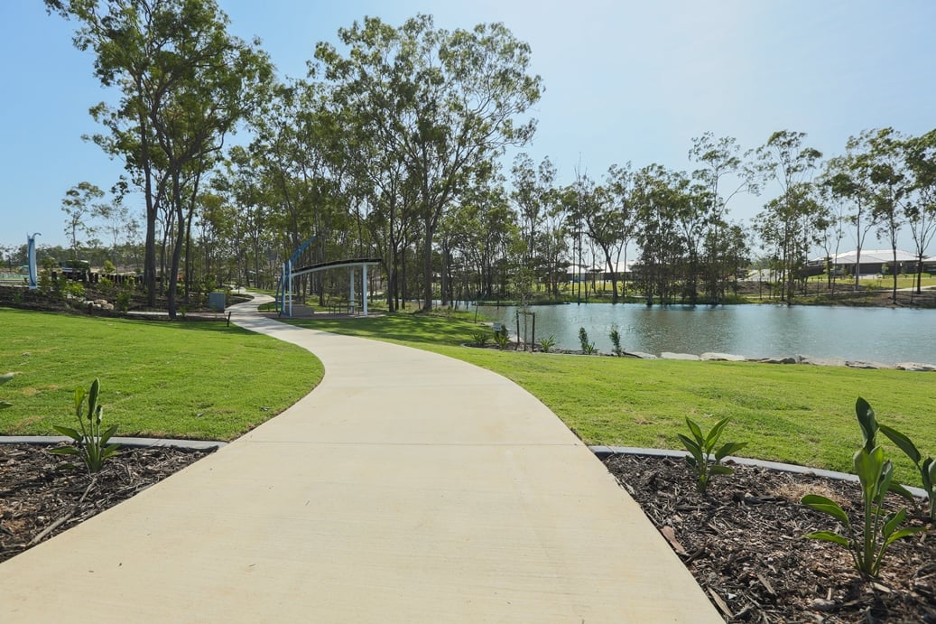 Idealic Living in Lilyvale