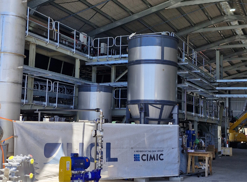 https://edge.sitecorecloud.io/cimicgroupl634d-cimicxmcloud-production-16eb/media/project/cimic/ugl/news/2024/card-list-v3---ugl-supports-mcis-journey-to-decarbonisation-on-kooragang-island.png?h=590&iar=0&w=800