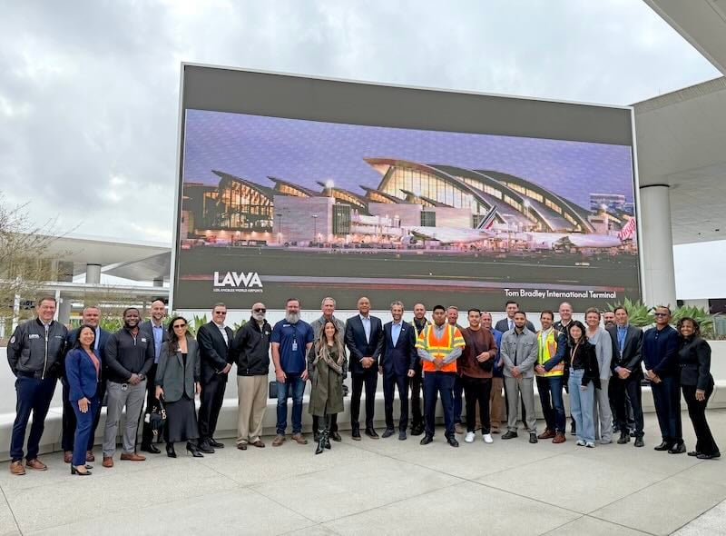 https://edge.sitecorecloud.io/cimicgroupl8739-fdcorpxmclocd75-production769c-7efe/media/project/cimic/flatiron/news/2025/800x590/aviation---california---los-angeles-mayor-visits-lax-project-to-recognize-matoc-program-2-800x590.jpeg?h=590&iar=0&w=800