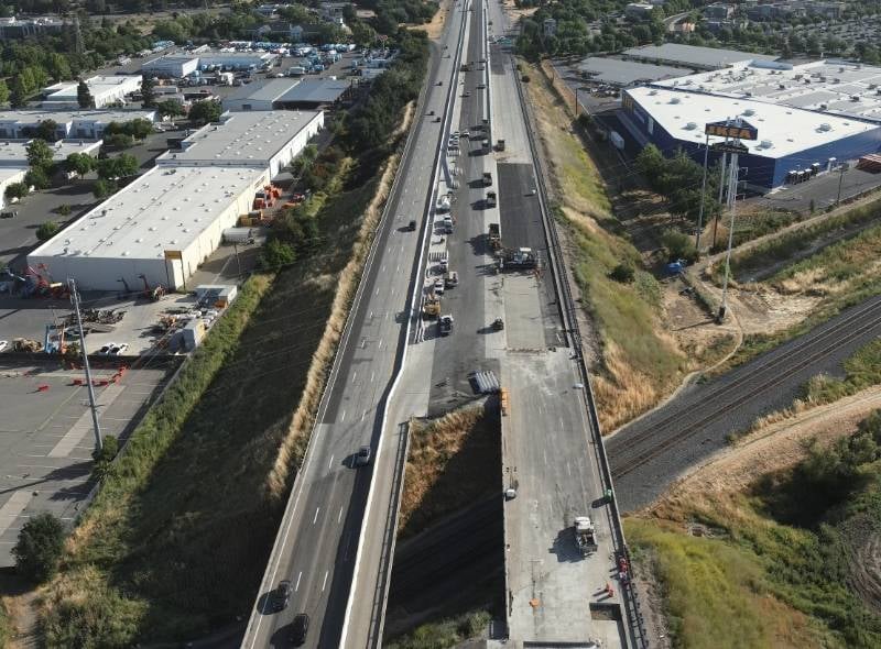 https://edge.sitecorecloud.io/cimicgroupl8739-fdcorpxmclocd75-production769c-7efe/media/project/cimic/flatiron/news/2025/800x590/highways---northwest---crcp-pour-at-i-80-yolo-800x590.jpg?h=590&iar=0&w=800