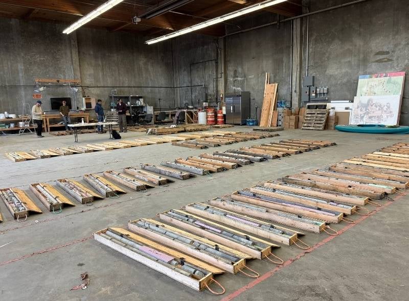 https://edge.sitecorecloud.io/cimicgroupl8739-fdcorpxmclocd75-production769c-7efe/media/project/cimic/flatiron/news/2025/800x590/howard-hanson-dam-rock-collection-warehouse-800x590.jpg?h=590&iar=0&w=800