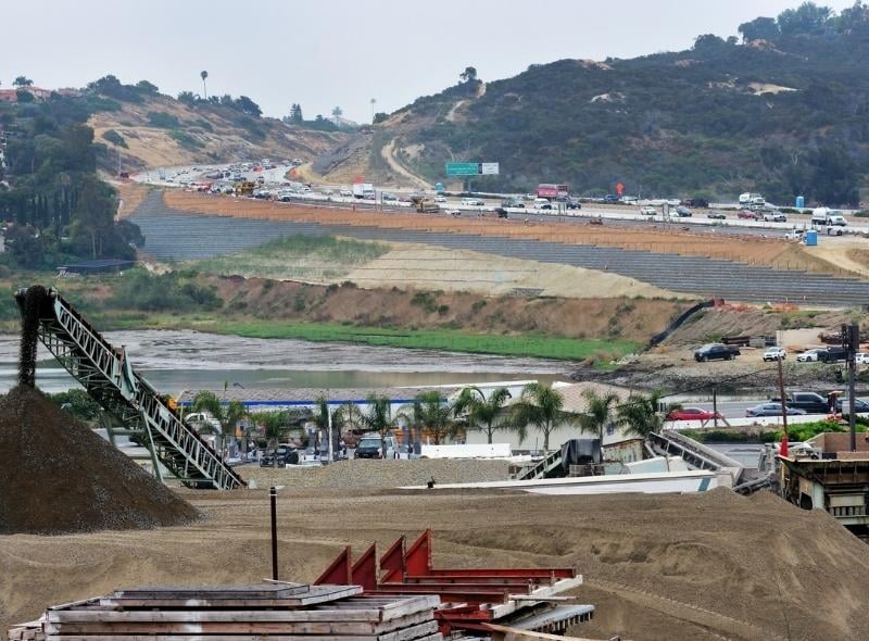 https://edge.sitecorecloud.io/cimicgroupl8739-fdcorpxmclocd75-production769c-7efe/media/project/cimic/flatiron/news/2026/800x590/awards-and-recognitions---north-coast-corridor-earns-two-industry-awards----highway-view-800x590.jpg?h=590&iar=0&w=800