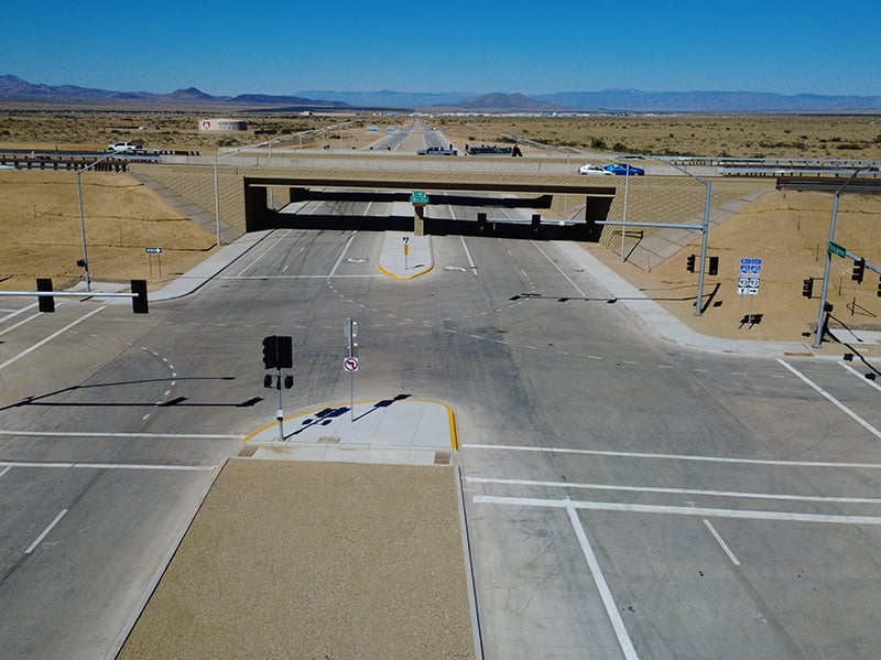 https://edge.sitecorecloud.io/cimicgroupl8739-fdcorpxmclocd75-production769c-7efe/media/project/cimic/flatiron/news/2026/800x590/highways-pulice-delivers-flying-fortress-traffic-interchange-800x599.jpg?h=599&iar=0&w=800