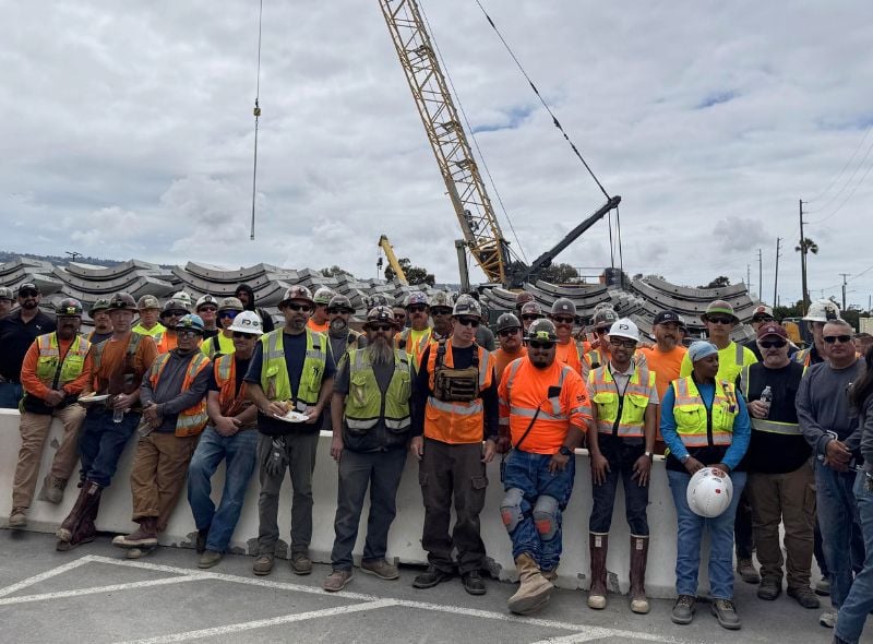 https://edge.sitecorecloud.io/cimicgroupl8739-fdcorpxmclocd75-production769c-7efe/media/project/cimic/flatiron/news/2026/800x590/people-and-careers---2026-construction-safety-week--800x590.jpg?h=590&iar=0&w=800