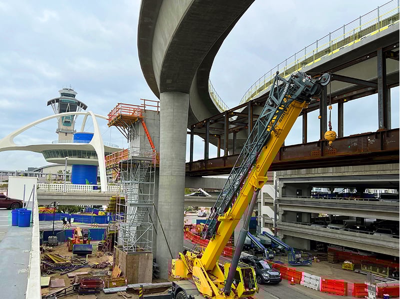 LAX Automated People Mover https://edge.sitecorecloud.io/cimicgroupl8739-fdcorpxmclocd75-production769c-7efe/media/project/cimic/flatiron/projects/aviation/lax-automated-people-mover/800x590/p7viewingpavilion-2.jpg?h=599&iar=0&w=800