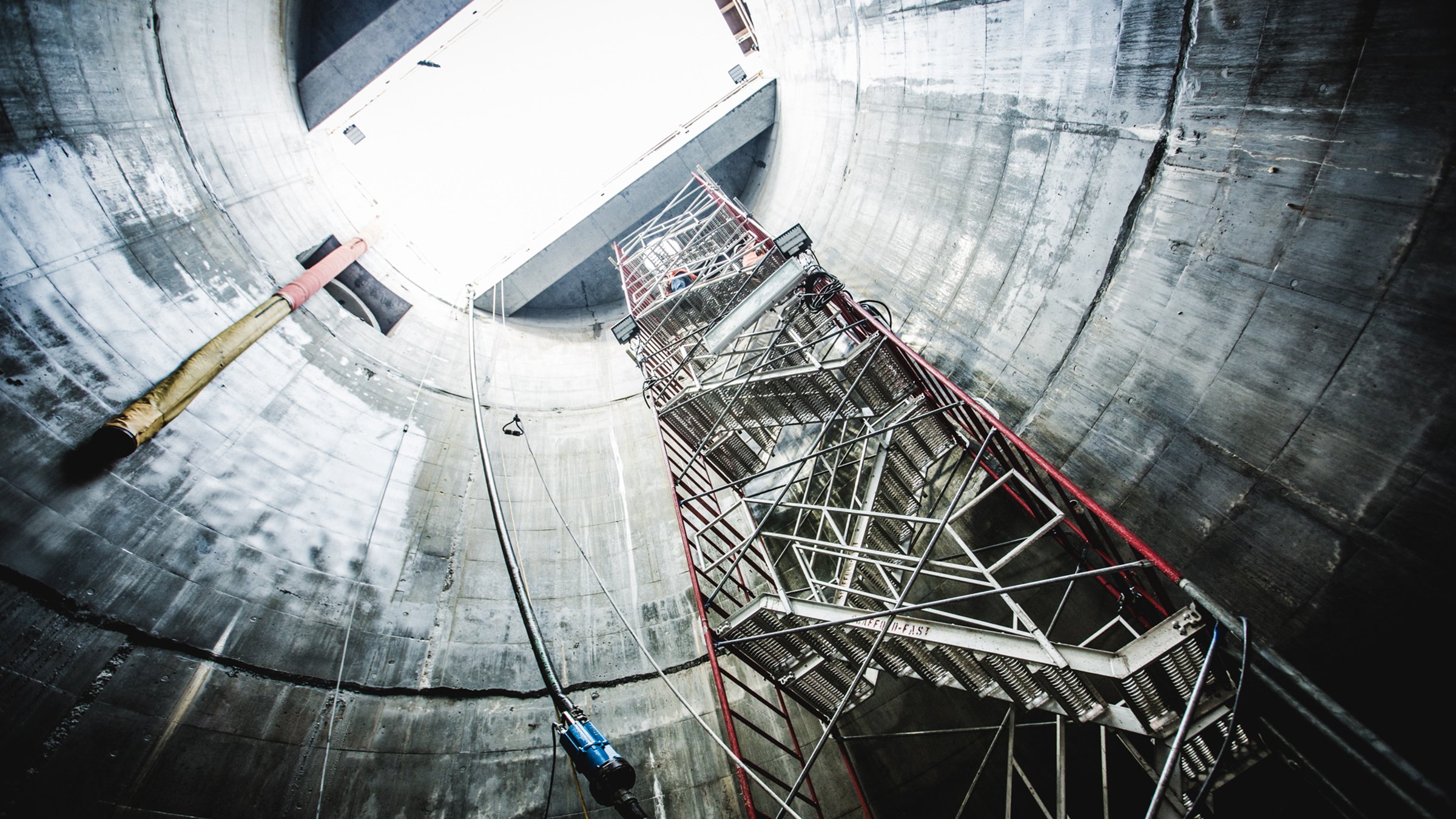 https://edge.sitecorecloud.io/cimicgroupl8739-fdcorpxmclocd75-production769c-7efe/media/project/cimic/flatiron/projects/water/combined-sewage-storage-tunnel/2400x1350/1268f_5x7_300dpi--diaphram-wall-shaft.jpg?h=1350&iar=0&w=2400