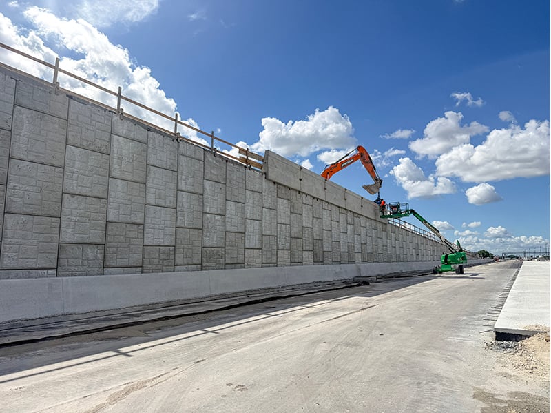 State Road 25 and State Road 826 Interchange https://edge.sitecorecloud.io/cimicgroupl8739-fdcorpxmclocd75-production769c-7efe/media/project/cimic/princeconstruction/projects/bridges/sr-25-and-sr-826-interchage/800x590/sr25-sr826-interchange-800x599.jpg?h=599&iar=0&w=800