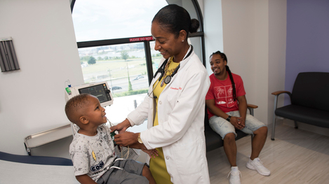 Anacostia doctor with patient