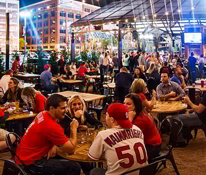 BPV_BudBeerGarden_People_410x350