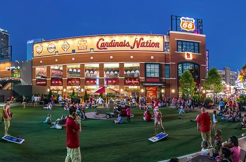 BPV_BuschII_Night_820x540