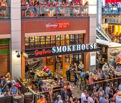 FSL_Guys_Entrance_ConcertCrowd_410x350