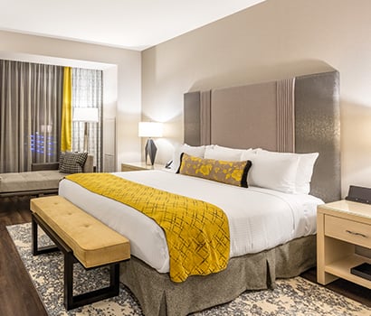 LCHM_Hotel_KingRoom_410x350