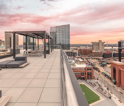 PwCPennantRooftop410*350