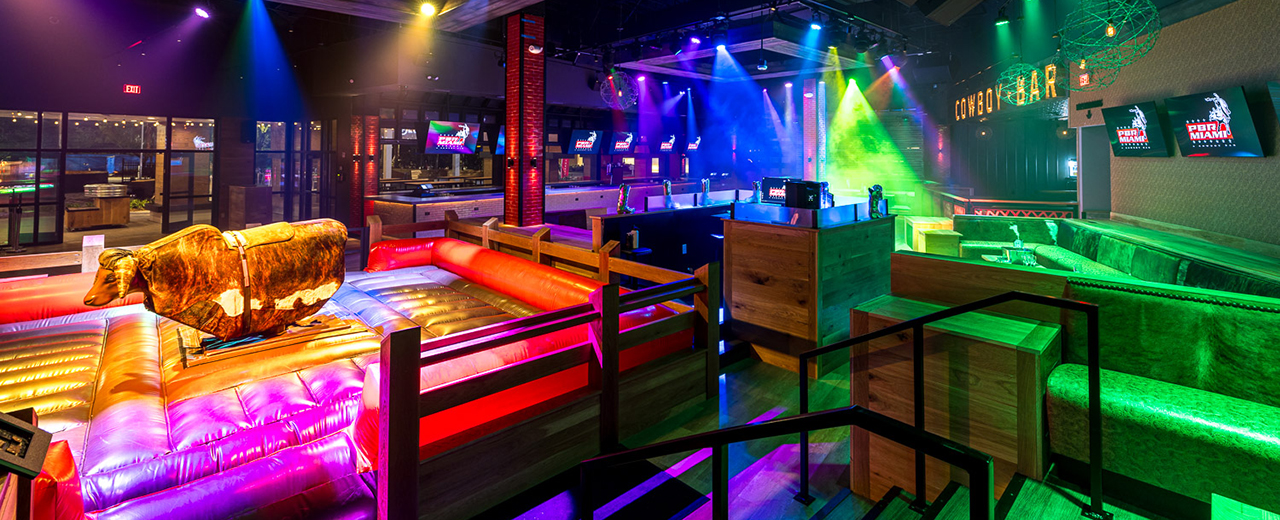 Empty PBR Miami covered in strobe lights.