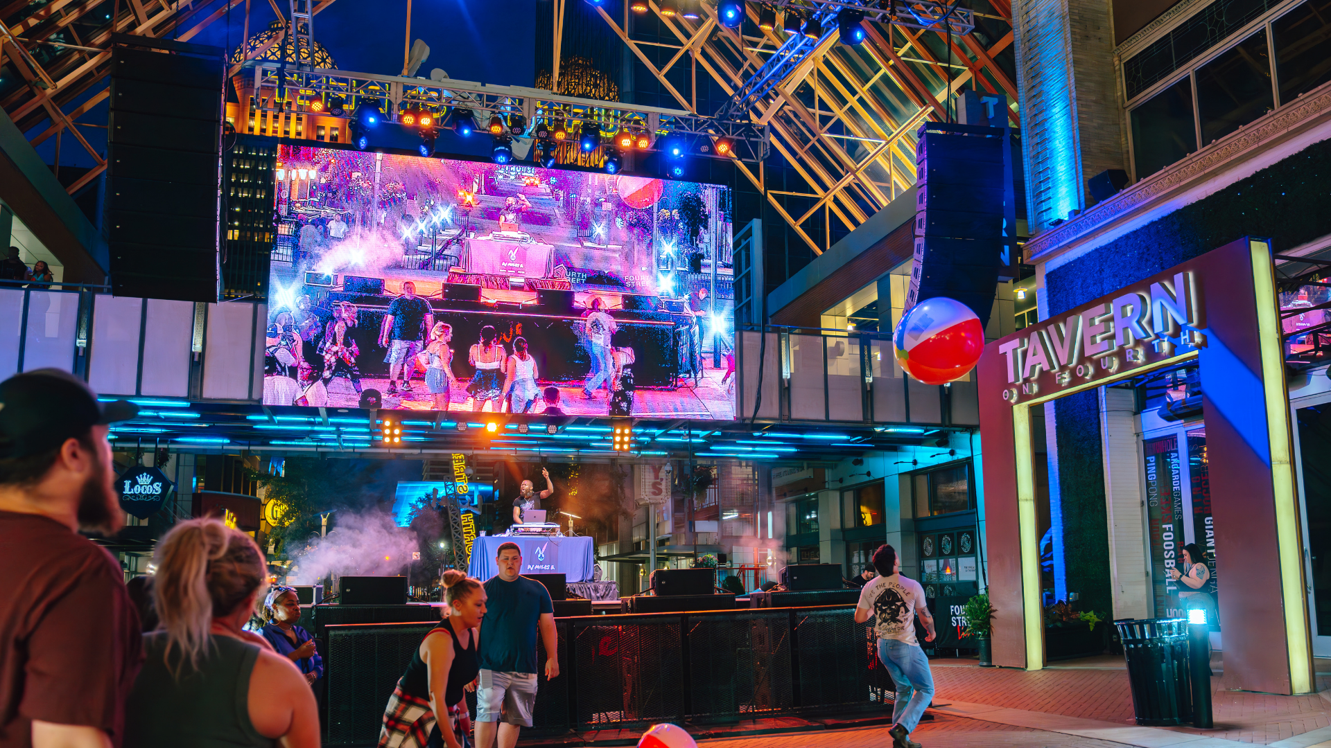 Outdoor Watch Party Screen Image