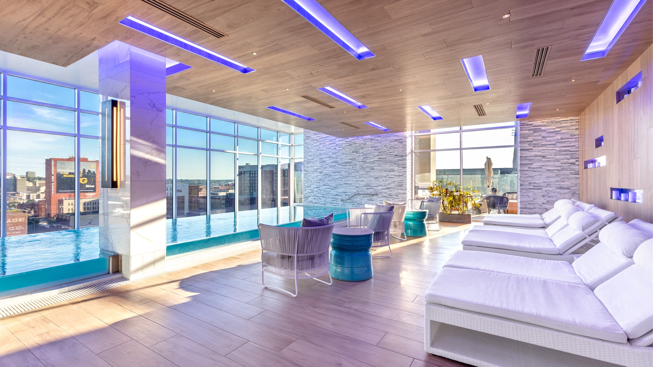 Two Light luxury apartment spa.