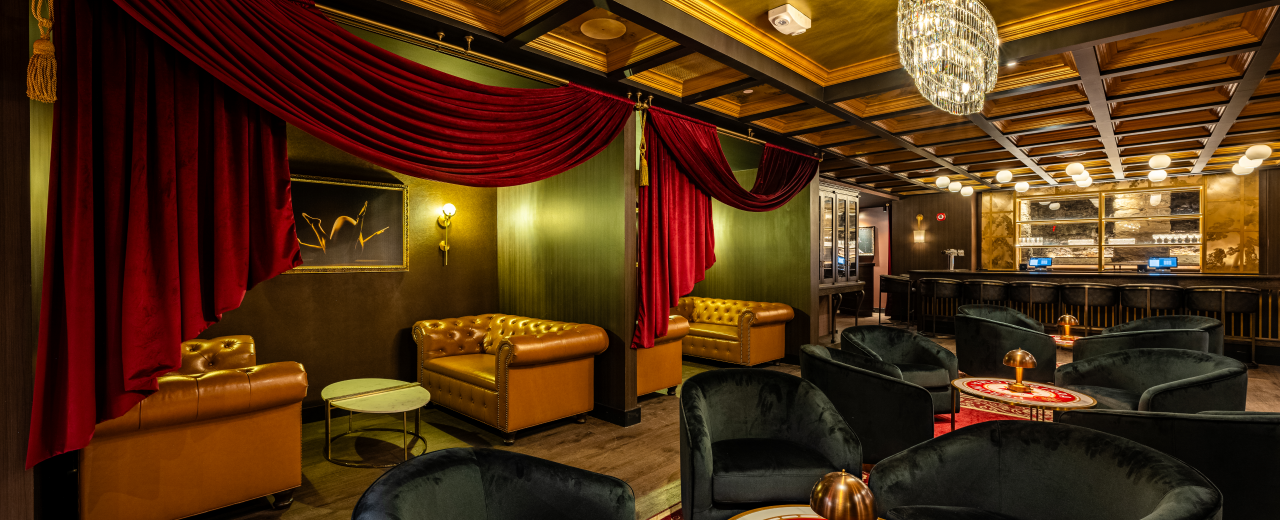 Bar photo 3