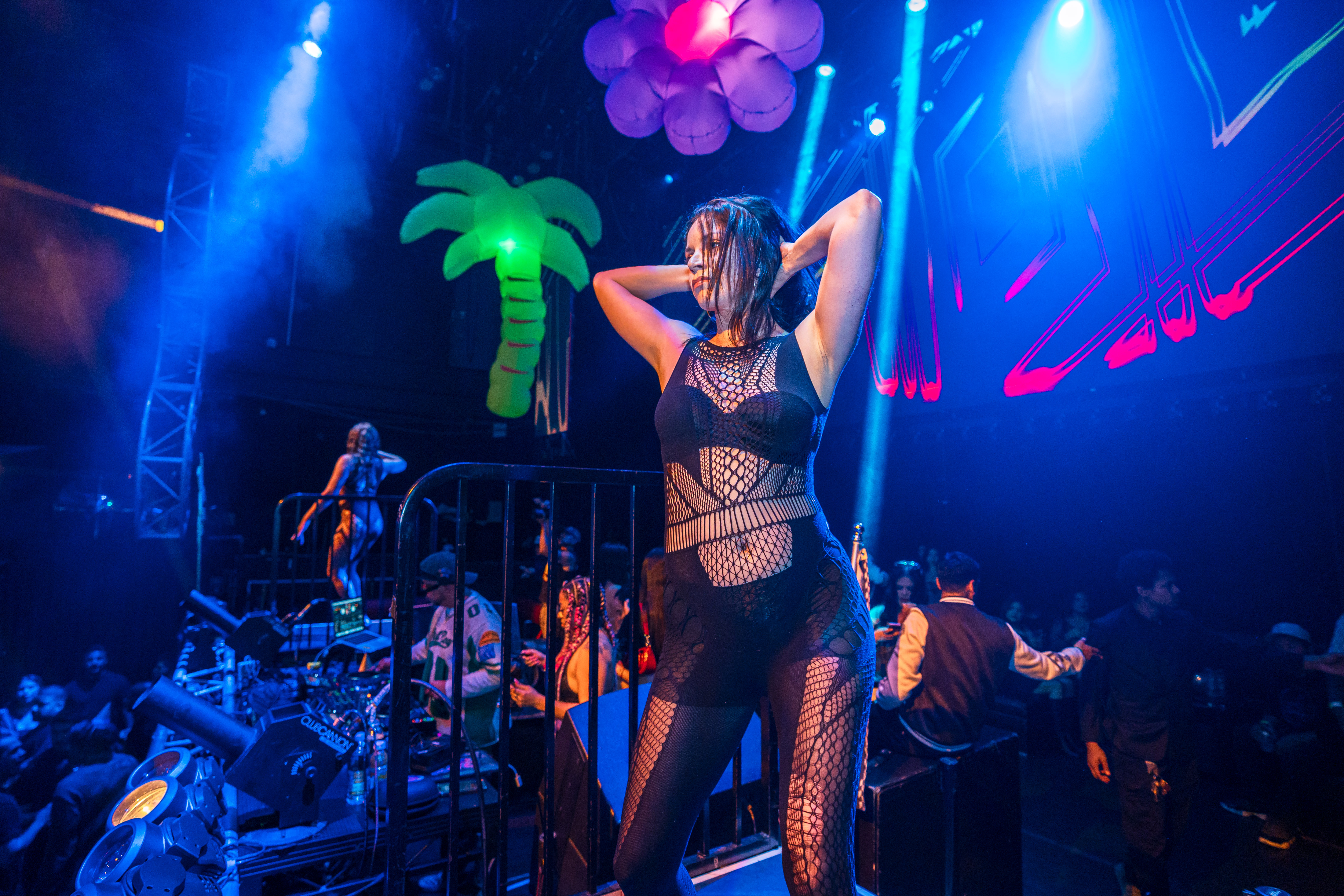 (051625)_Gasolina_Avalon_Tony(@tonysib_visuals)_photos_2025_0516_235333-01264_SIB