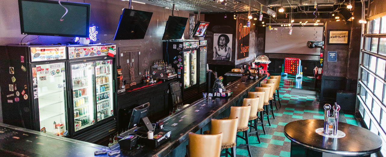 PrivateEvents_LuckiesLiquors_Carousel_2