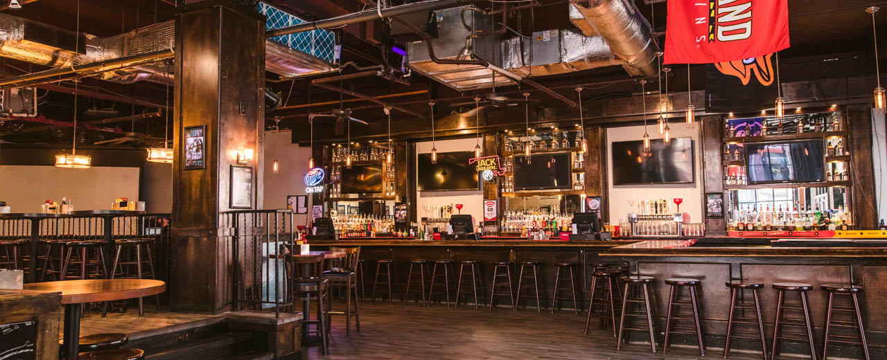 PrivateEvents_LuckiesTavern_Carousel_2